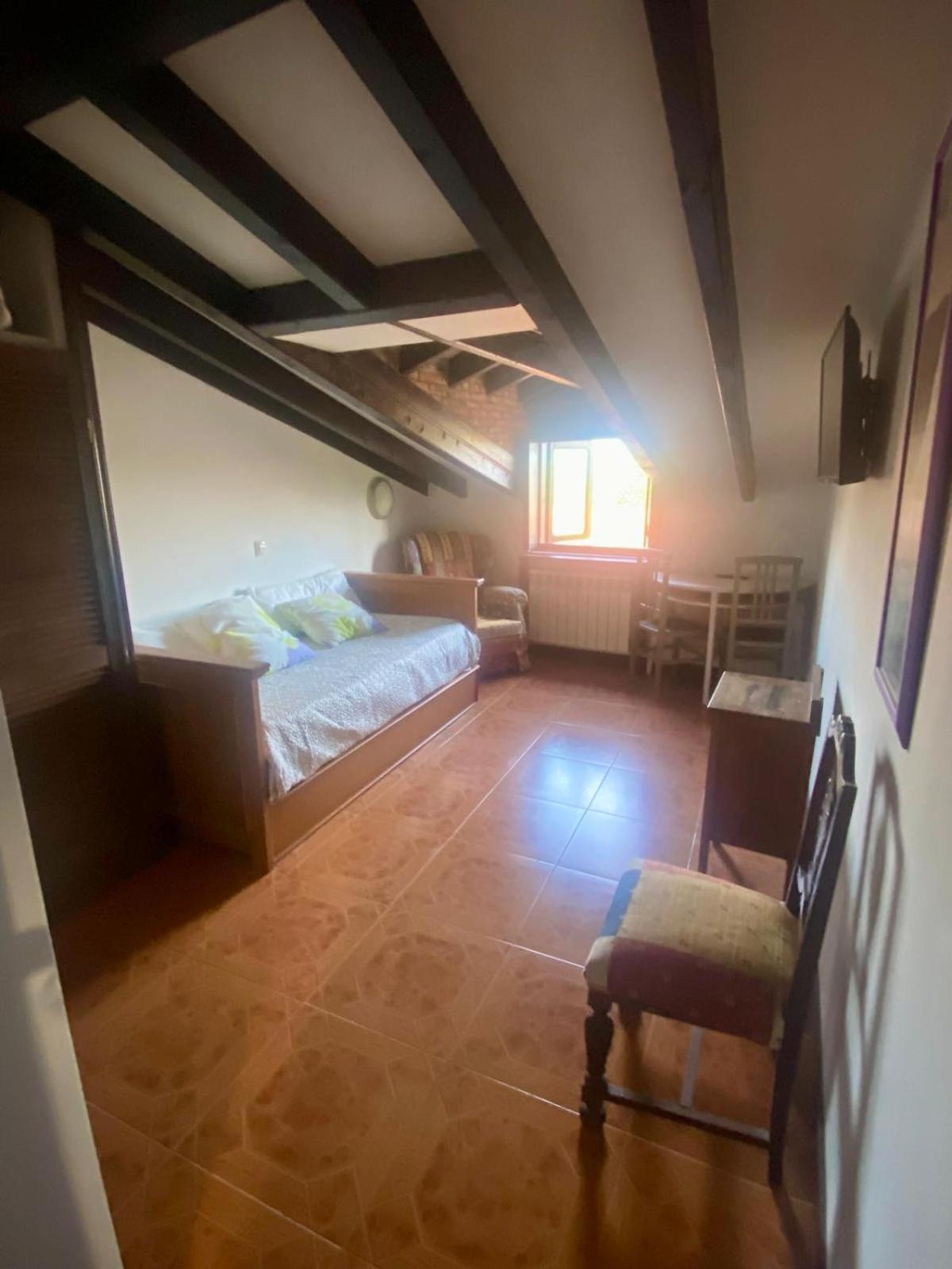 Posada Rural La Pena Casares La Revilla  外观 照片