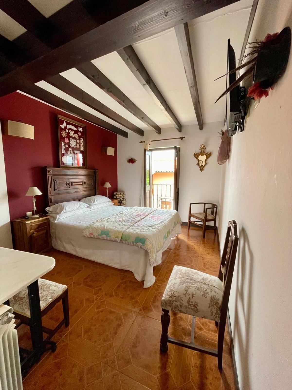 Posada Rural La Pena Casares La Revilla  外观 照片
