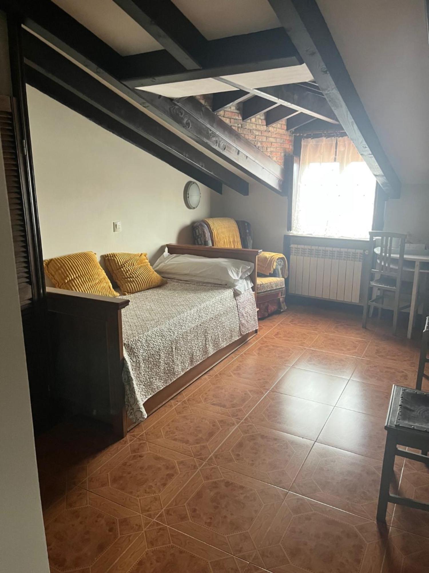 Posada Rural La Pena Casares La Revilla  外观 照片